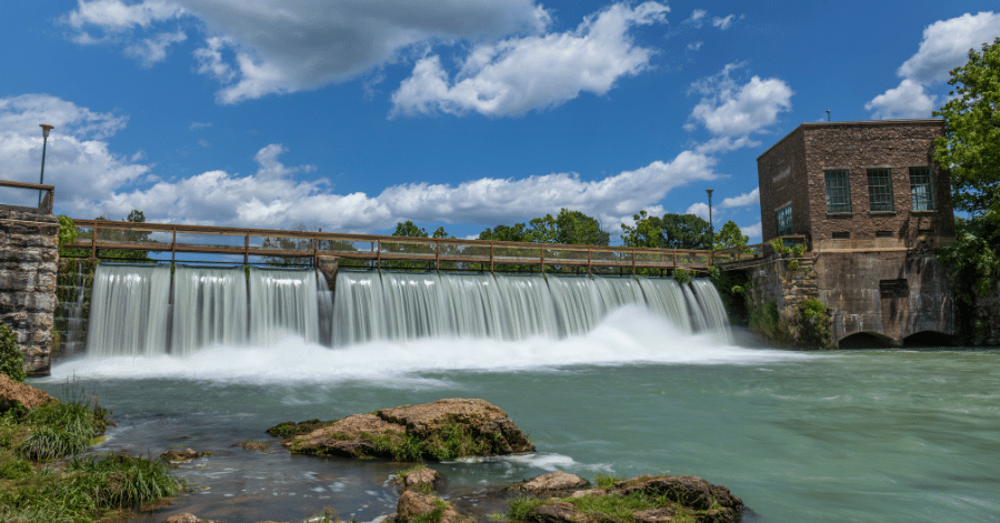 Best Small Towns In Arkansas - Mammoth Spring