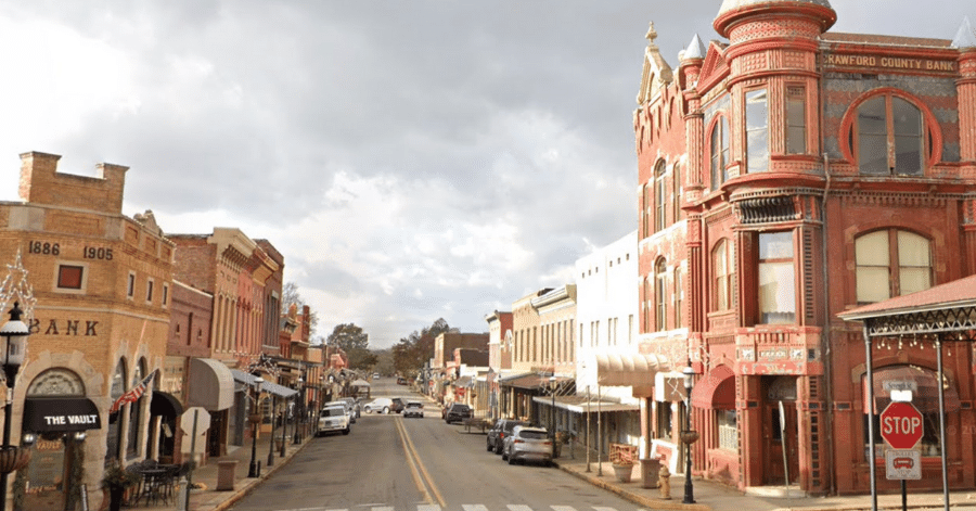 Best Small Towns In Arkansas - Van Buren