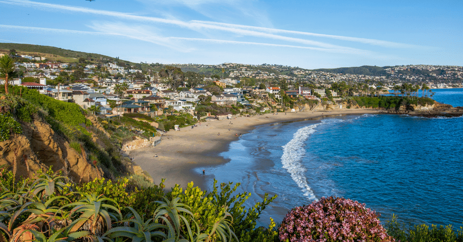 Best Small Towns In California - Laguna Beach