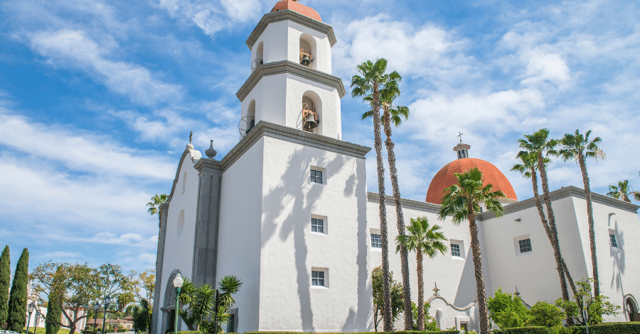 Best Small Towns In California - San Juan Capistrano