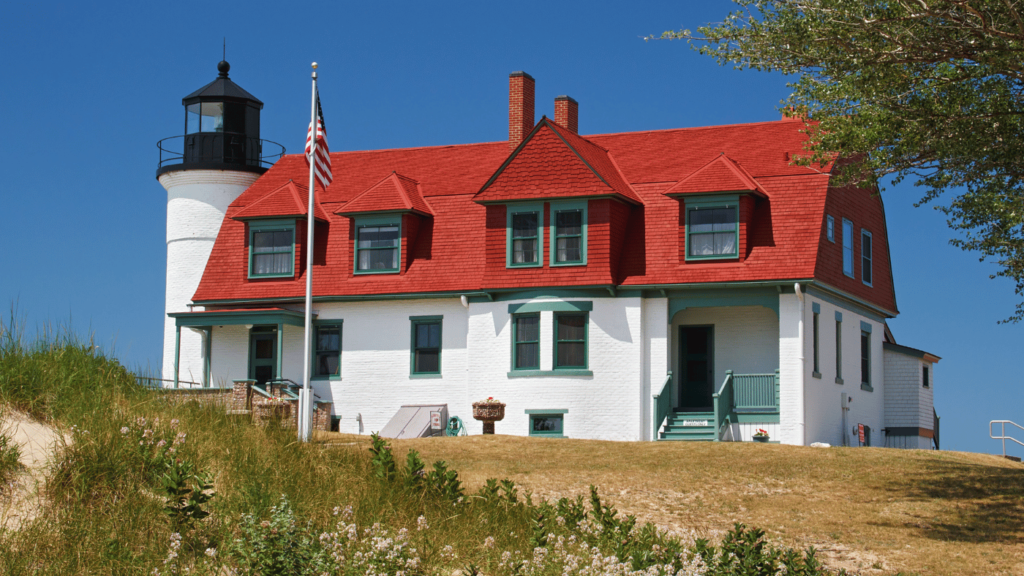 Things To Do in Frankfort Michigan - Visit Point Betsie Lighthouse