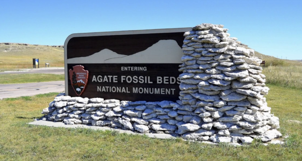 Agate Fossil Beds National Monument Sign