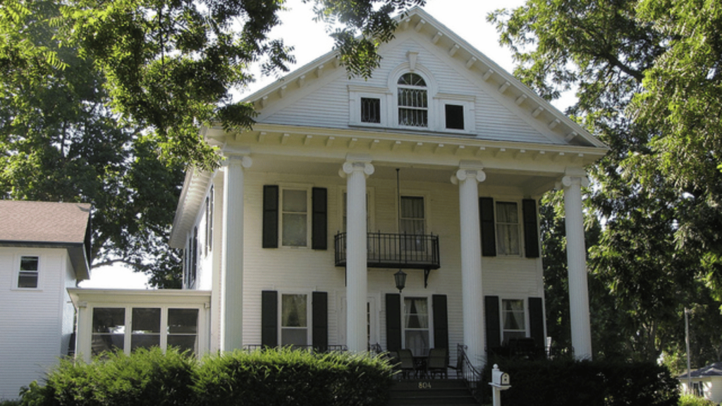 Exterior shot of the Ward House Museum